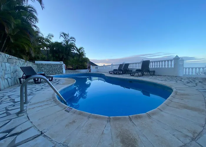 Apartamentos Y Bungalows Finca Colon