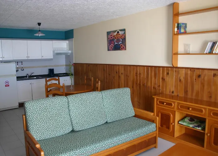 Apartamentos Y Bungalows Finca Colon